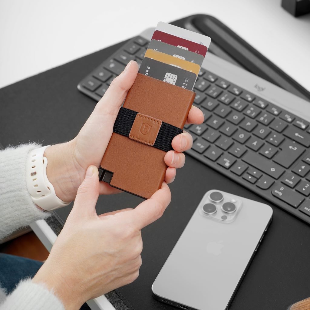 Ekster Cardholder
