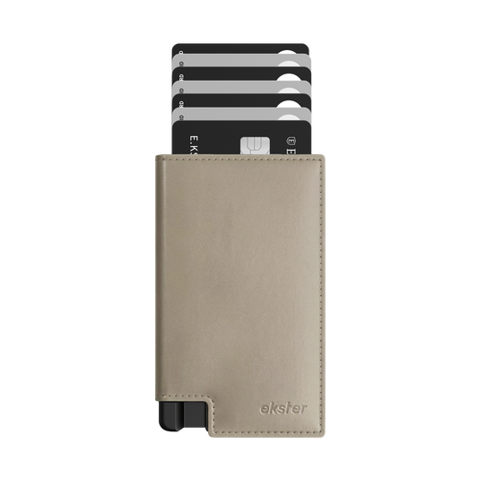 Ekster Wallet Pro